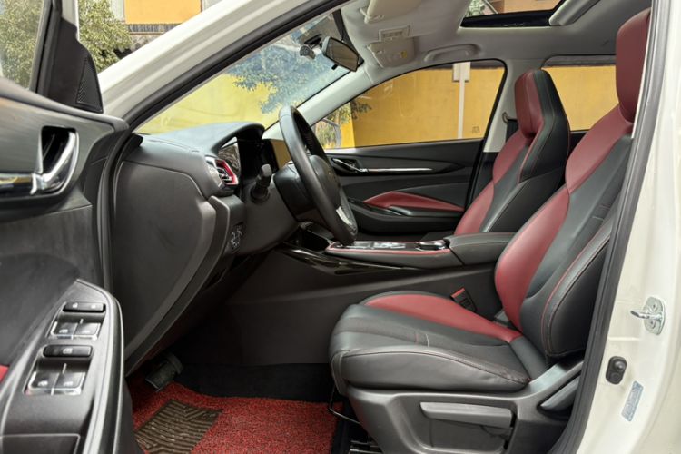Used CHANGAN OSHAN X5 2021 Revised Version 1.5T DCT Luxury Edition Interior 1