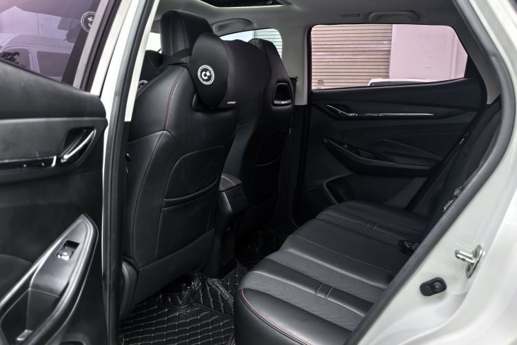 Used CHANGAN OSHAN X5 2021 1.6L CVT Luxury Model Interior 2