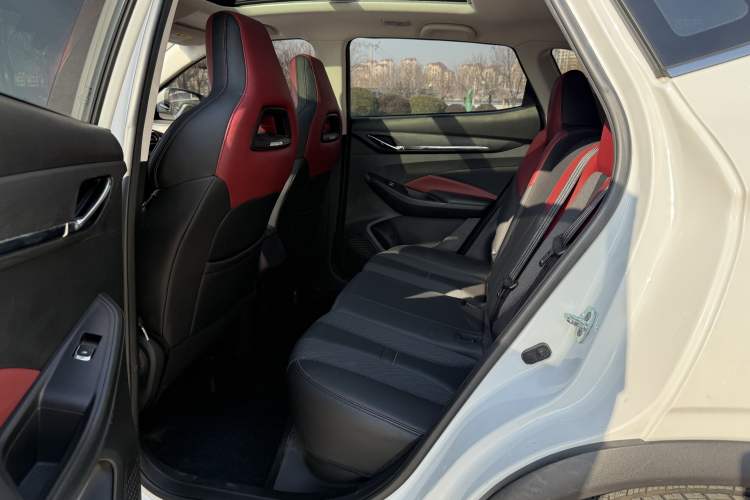 Used CHANGAN OSHAN X5 2021 1.5T DCT Prestige Edition Interior 3