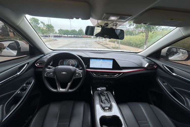 Used CHANGAN OSHAN X5 2021 1.6L CVT Luxury Model Interior 4