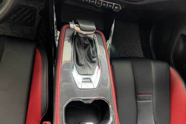 Used CHANGAN OSHAN X5 2021 1.5T DCT Prestige Edition Interior 4