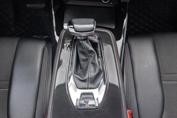 Used CHANGAN OSHAN X5 2021 1.6L CVT Luxury Model Interior 8