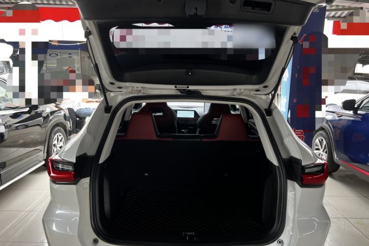 Used CHANGAN OSHAN X5 2021 1.5T DCT Prestige Edition Interior 8