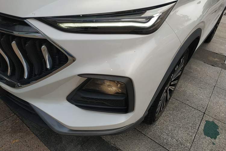 Used CHANGAN OSHAN X5 2021 1.6L CVT Comfort Model Left Front Headlight