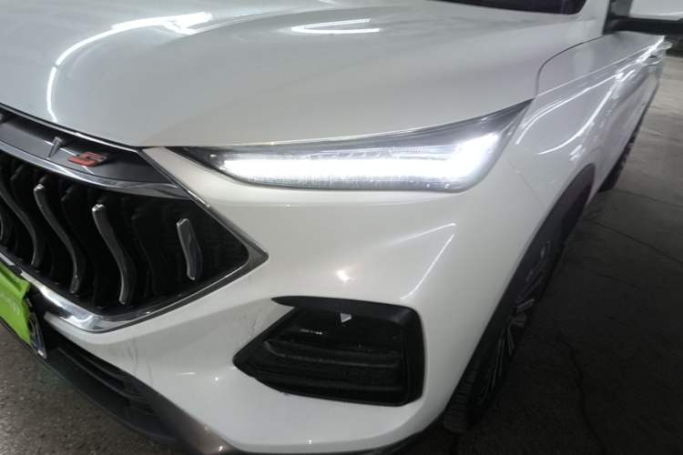 Used CHANGAN OSHAN X5 2021 Revised Version 1.5T DCT Luxury Edition Left Front Headlight
