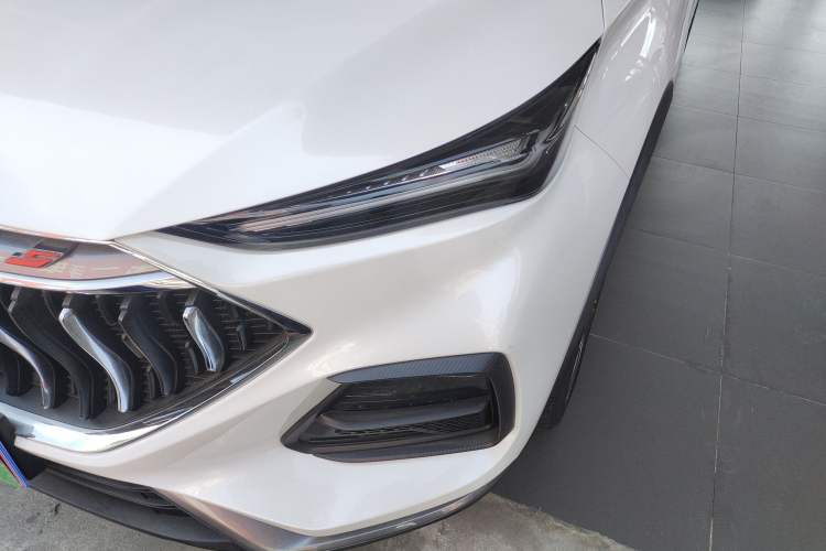 Used CHANGAN OSHAN X5 2021 1.5T DCT Flagship Edition Left Front Headlight
