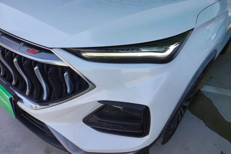 Used CHANGAN OSHAN X5 2021 1.5T DCT Prestige Edition Left Front Headlight