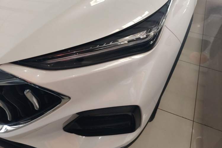 Used CHANGAN OSHAN X5 2021 1.5T DCT Prestige Edition Left Front Headlight
