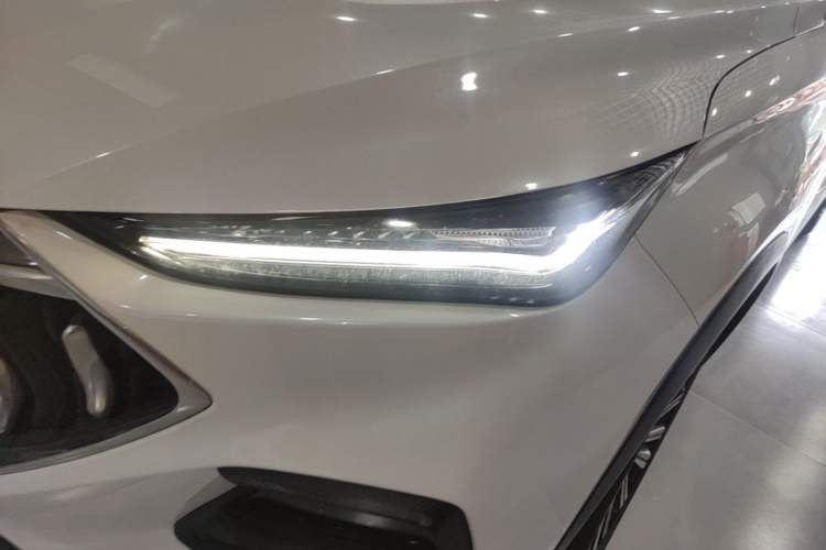 Used CHANGAN OSHAN X5 2021 1.5T DCT Prestige Edition Left Front Headlight