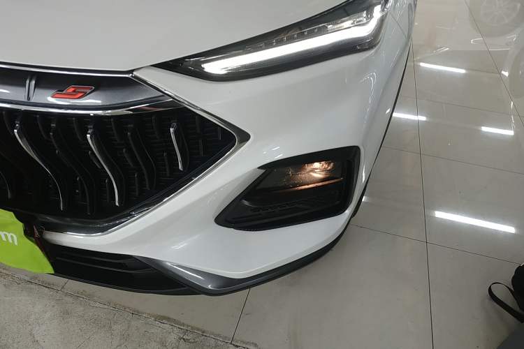 Used CHANGAN OSHAN X5 2021 Revised Version 1.5T DCT Luxury Edition Left Front Headlight