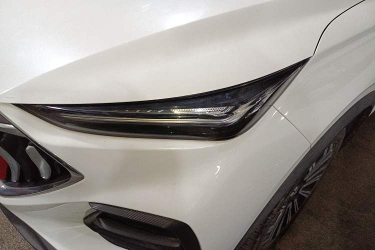 Used CHANGAN OSHAN X5 2021 1.5T DCT Prestige Edition Left Front Headlight