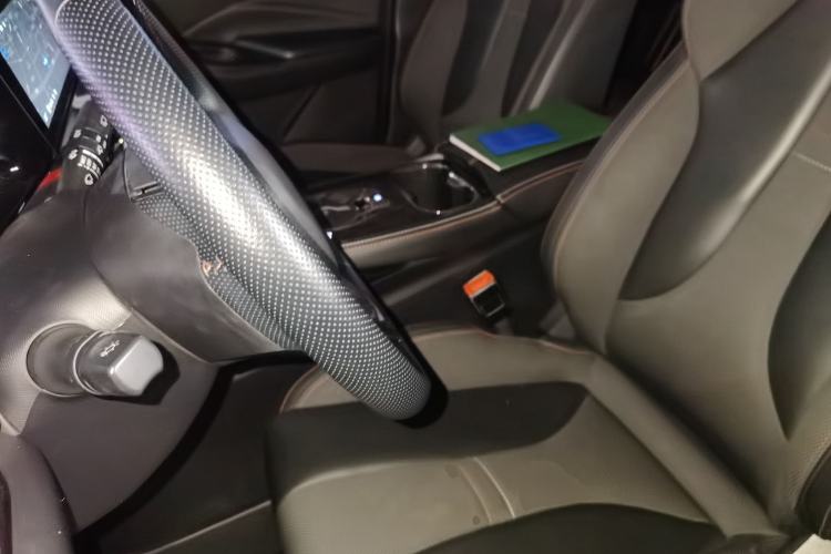 Used CHANGAN OSHAN X5 2021 1.5T DCT Prestige Edition Left Front Seat
