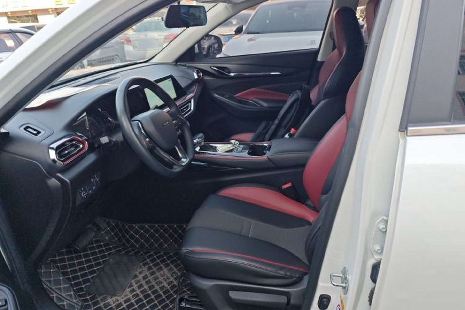 Used CHANGAN OSHAN X5 2021 1.5T DCT Prestige Edition Left Front Seat