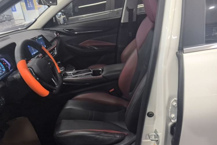 Used CHANGAN OSHAN X5 2021 1.5T DCT Prestige Edition Left Front Seat