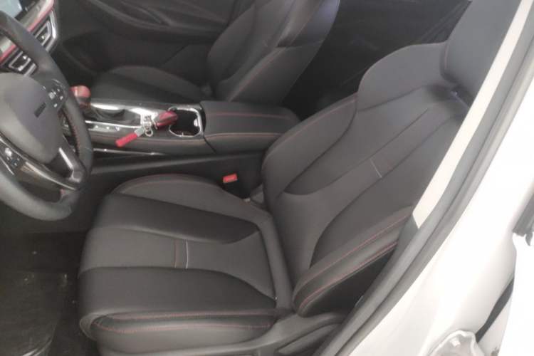 Used CHANGAN OSHAN X5 2021 1.5T DCT Prestige Edition Left Front Seat