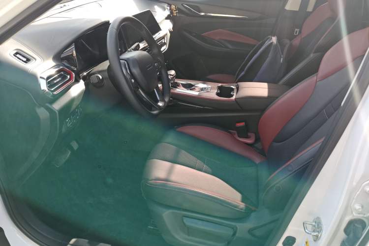 Used CHANGAN OSHAN X5 2021 1.5T DCT Prestige Edition Left Front Seat