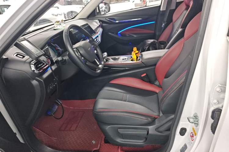 Used CHANGAN OSHAN X5 2021 1.5T DCT Prestige Edition Left Front Seat