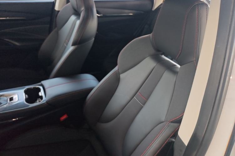 Used CHANGAN OSHAN X5 2021 1.5T DCT Flagship Edition Left Front Seat