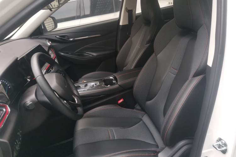 Used CHANGAN OSHAN X5 2021 Revised Version 1.5T DCT Luxury Edition Left Front Seat