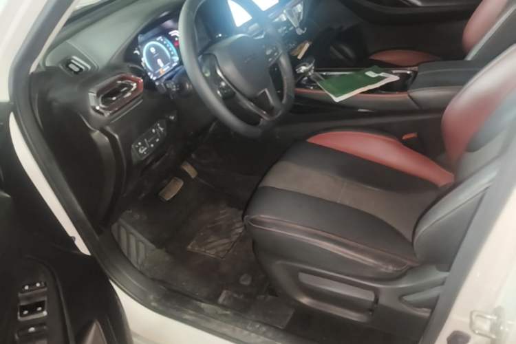 Used CHANGAN OSHAN X5 2021 1.5T DCT Prestige Edition Left Front Seat