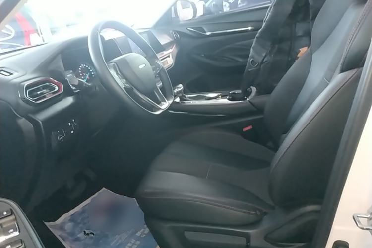 Used CHANGAN OSHAN X5 2021 1.6L CVT Comfort Model Left Front Seat