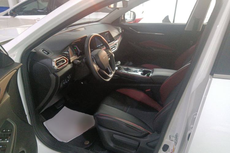 Used CHANGAN OSHAN X5 2021 1.5T DCT Prestige Edition Left Front Seat