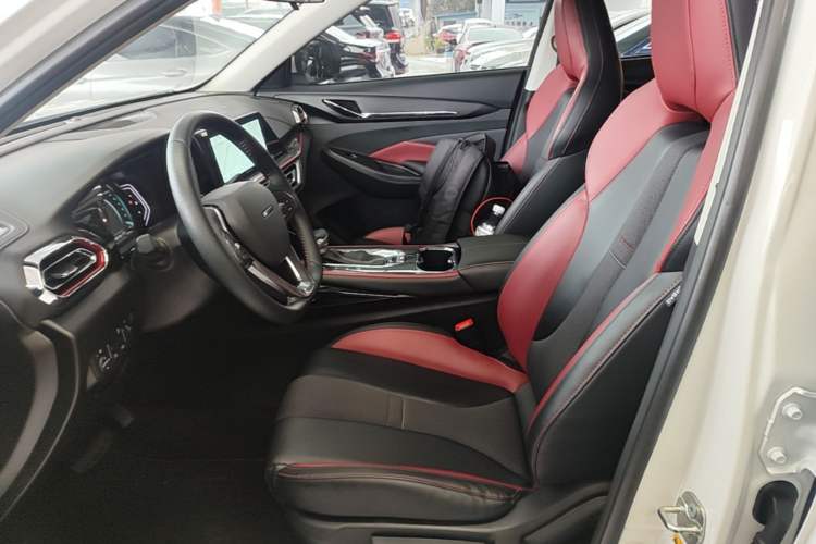 Used CHANGAN OSHAN X5 2021 1.5T DCT Prestige Edition Left Front Seat