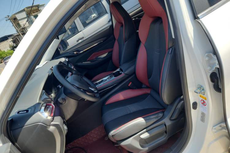 Used CHANGAN OSHAN X5 2021 1.5T DCT Prestige Edition Left Front Seat