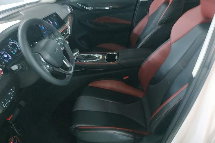 Used CHANGAN OSHAN X5 2021 Revised Version 1.5T DCT Luxury Edition Left Front Seat