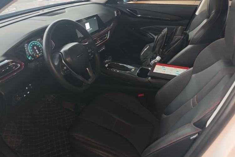 Used CHANGAN OSHAN X5 2021 1.5T DCT Prestige Edition Left Front Seat
