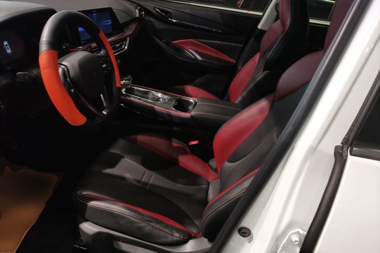 Used CHANGAN OSHAN X5 2021 1.5T DCT Prestige Edition Left Front Seat
