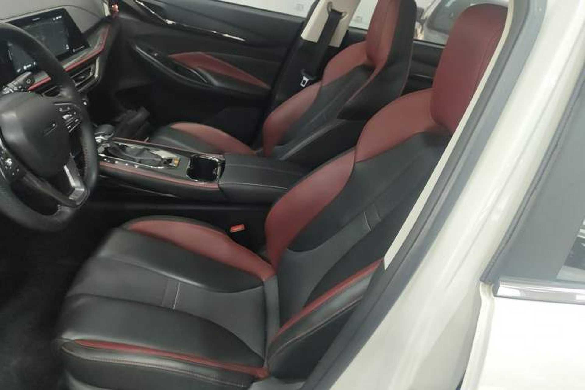 Used CHANGAN OSHAN X5 2021 1.5T DCT Flagship Edition Left Front Seat