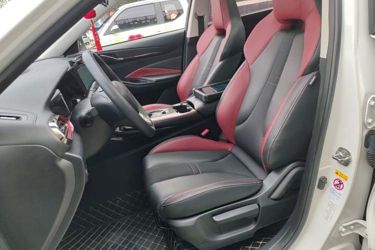 Used CHANGAN OSHAN X5 2021 1.5T DCT Prestige Edition Left Front Seat