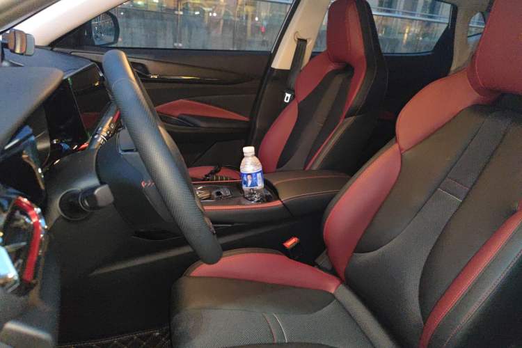 Used CHANGAN OSHAN X5 2021 1.5T DCT Luxury Edition Left Front Seat