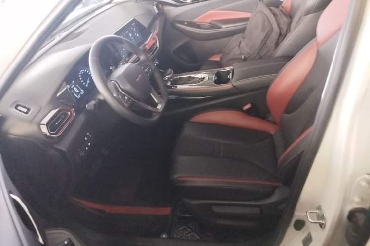 Used CHANGAN OSHAN X5 2021 1.5T DCT Luxury Edition Left Front Seat