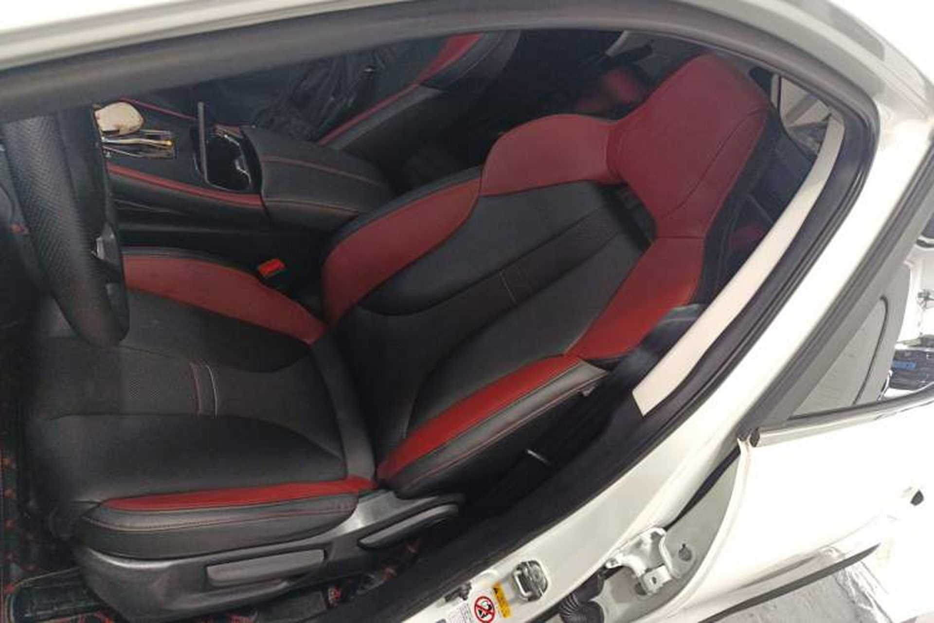 Used CHANGAN OSHAN X5 2021 1.5T DCT Prestige Edition Left Front Seat