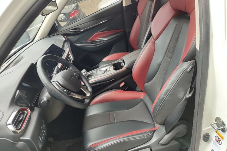 Used CHANGAN OSHAN X5 2021 1.5T DCT Prestige Edition Left Front Seat