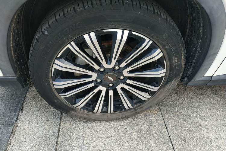 Used CHANGAN OSHAN X5 2021 1.6L CVT Comfort Model Left Front Wheel Hub