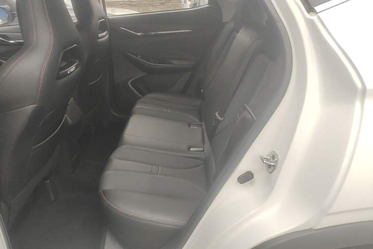 Used CHANGAN OSHAN X5 2021 Revised Version 1.5T DCT Luxury Edition Left Rear Seat
