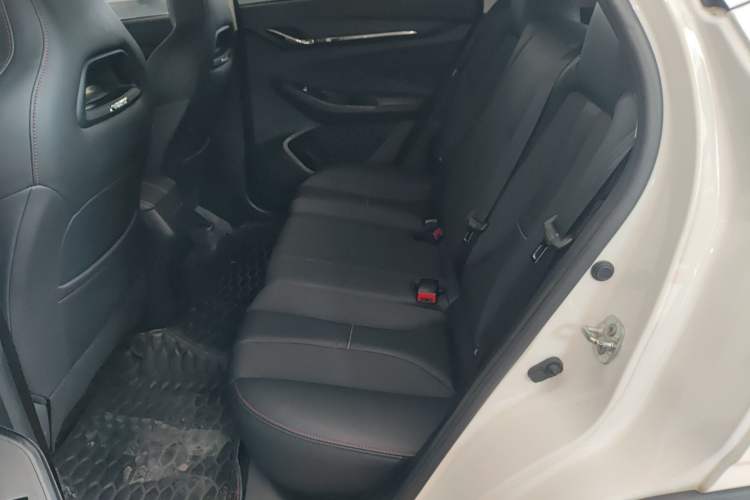 Used CHANGAN OSHAN X5 2021 1.5T DCT Luxury Edition Left Rear Seat