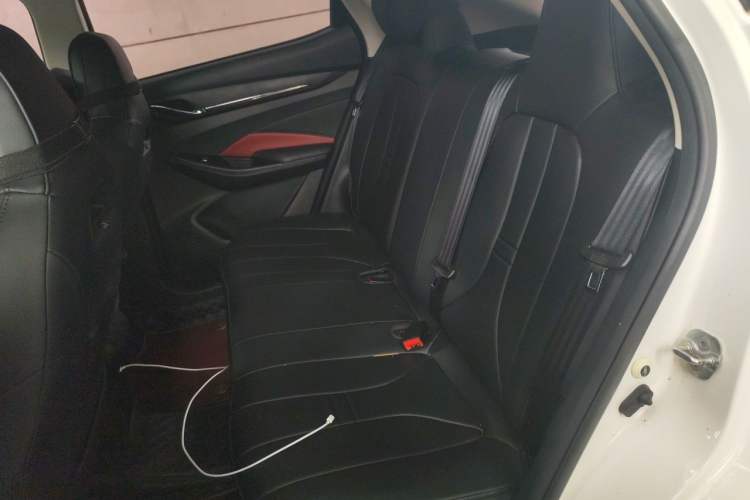 Used CHANGAN OSHAN X5 2021 1.5T DCT Flagship Edition Left Rear Seat