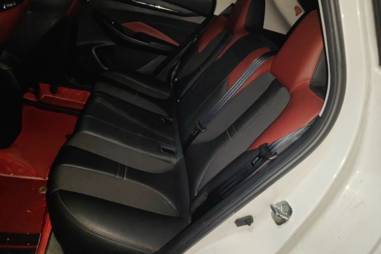 Used CHANGAN OSHAN X5 2021 1.5T DCT Prestige Edition Left Rear Seat