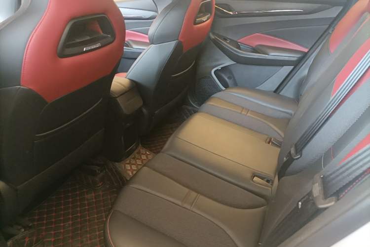 Used CHANGAN OSHAN X5 2021 1.5T DCT Flagship Edition Left Rear Seat