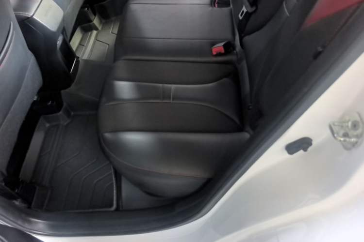 Used CHANGAN OSHAN X5 2021 1.5T DCT Flagship Edition Left Rear Seat