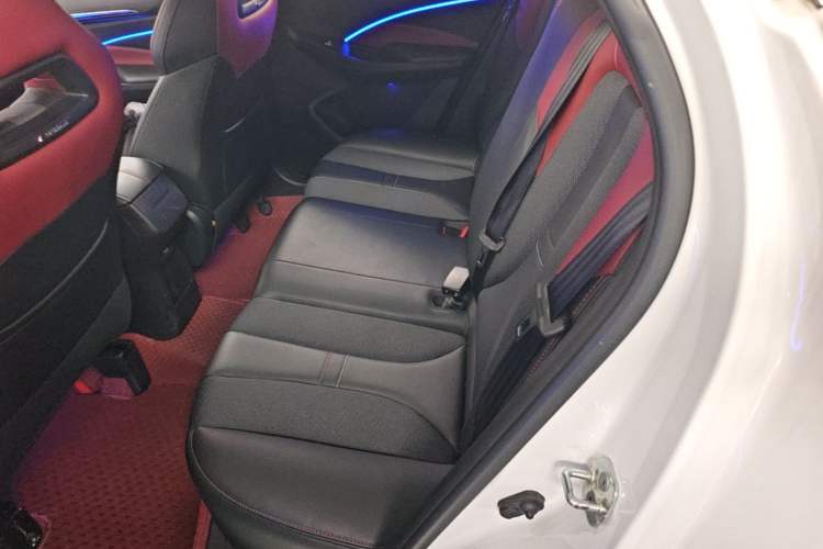 Used CHANGAN OSHAN X5 2021 1.5T DCT Prestige Edition Left Rear Seat
