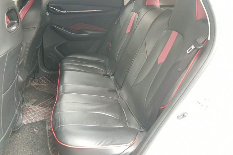 Used CHANGAN OSHAN X5 2021 1.5T DCT Flagship Edition Left Rear Seat