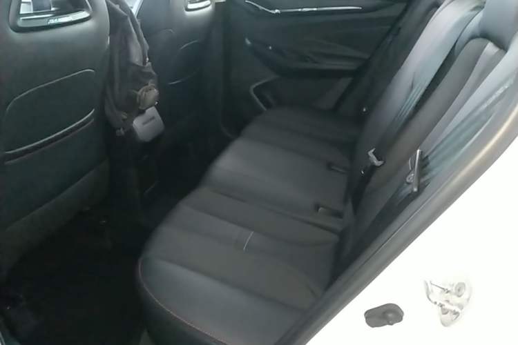 Used CHANGAN OSHAN X5 2021 1.6L CVT Comfort Model Left Rear Seat