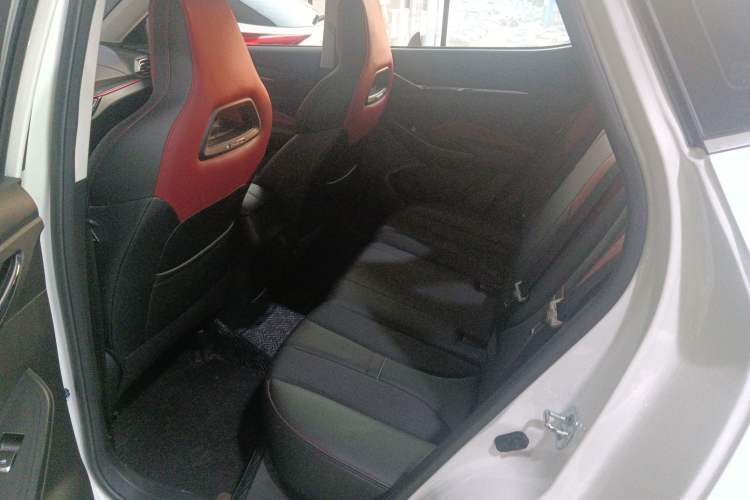 Used CHANGAN OSHAN X5 2021 1.5T DCT Prestige Edition Left Rear Seat