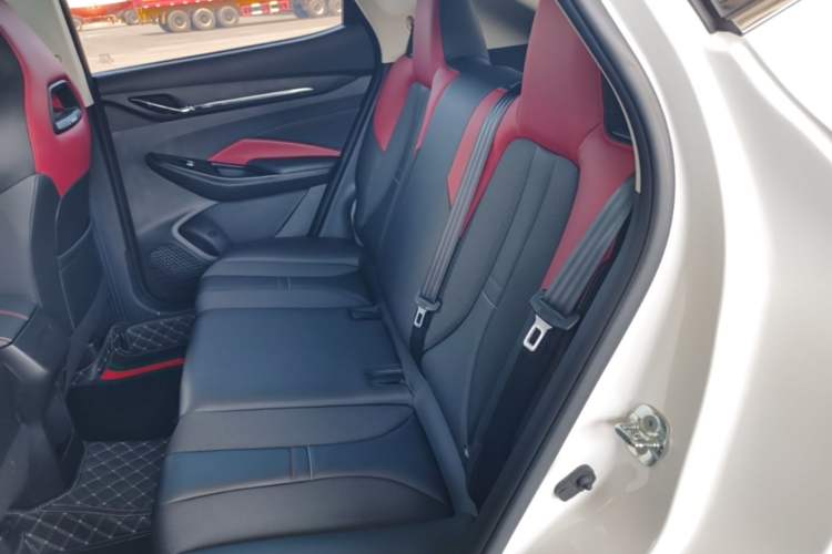 Used CHANGAN OSHAN X5 2021 1.5T DCT Prestige Edition Left Rear Seat
