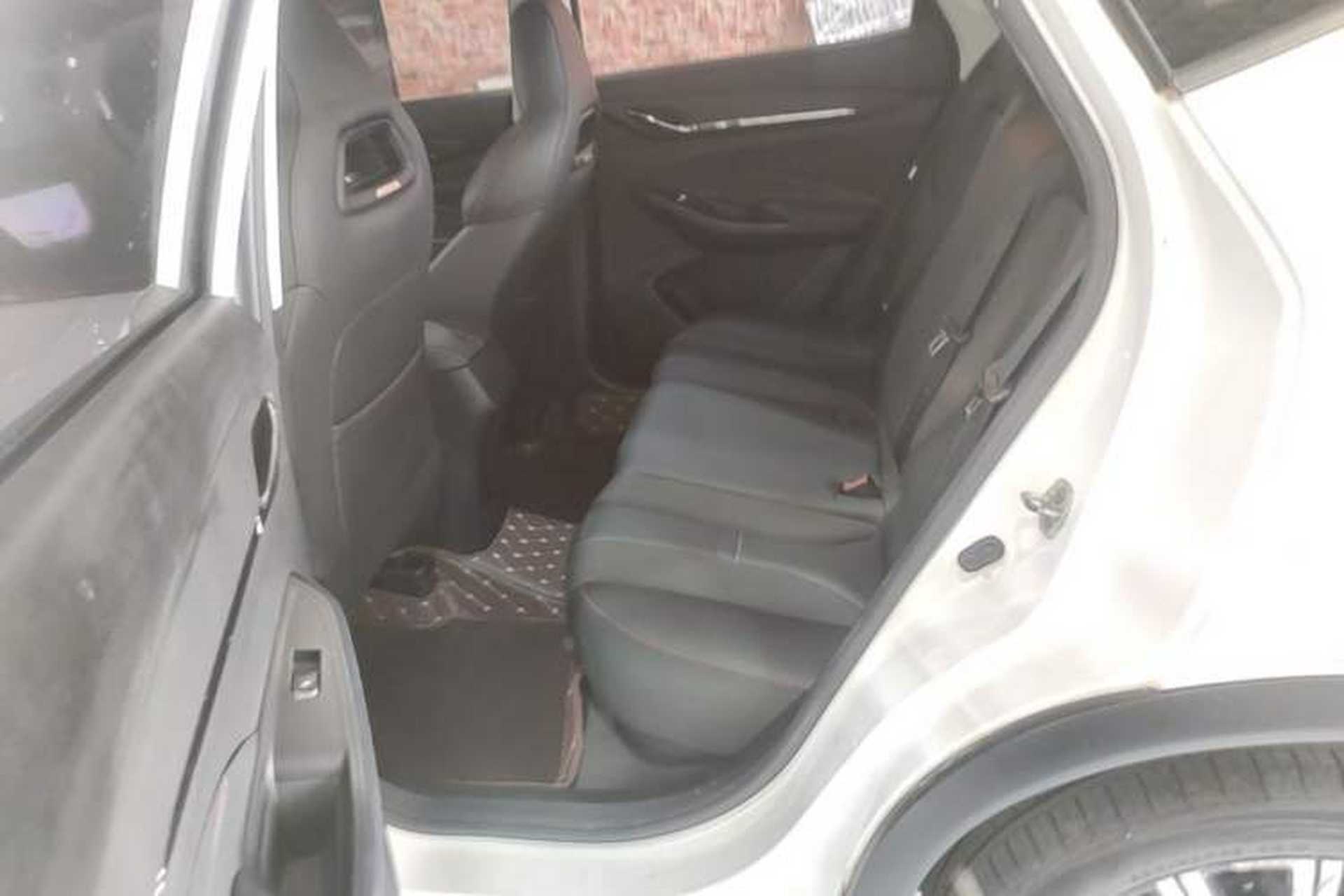Used CHANGAN OSHAN X5 2021 1.5T DCT Prestige Edition Left Rear Seat